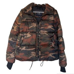 American Eagle Outfitters Army Camo Puffer Jacket, Size -S